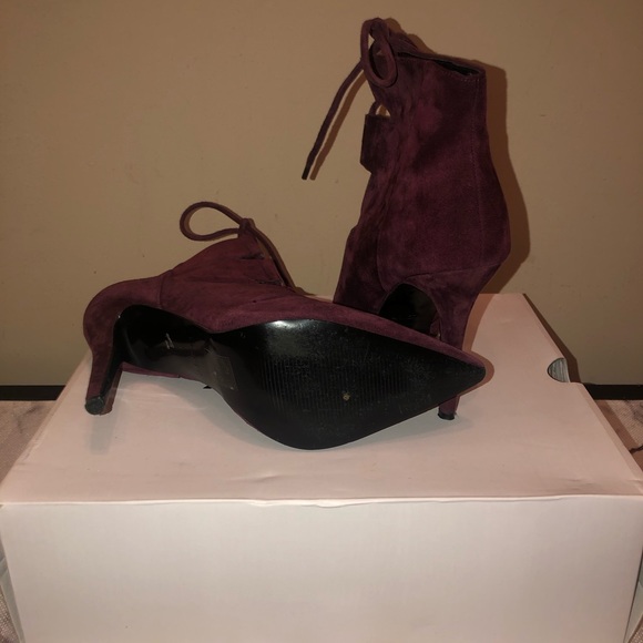 Aldo; suede lace-up bootie; very nice, classy and comfortable; very soft - Picture 8 of 15